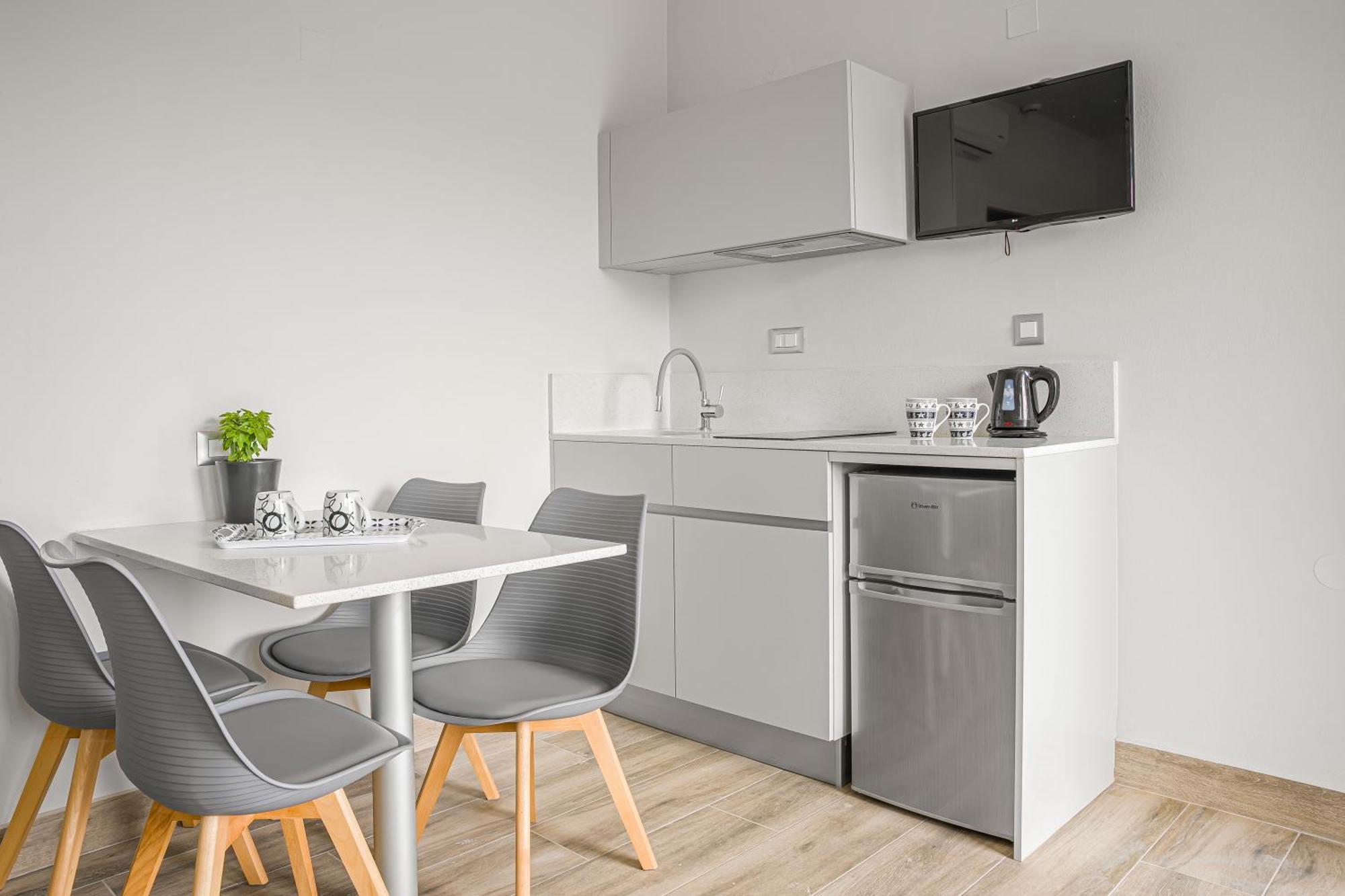 Sergiani Garden Hotel Apartments Stalida エクステリア 写真