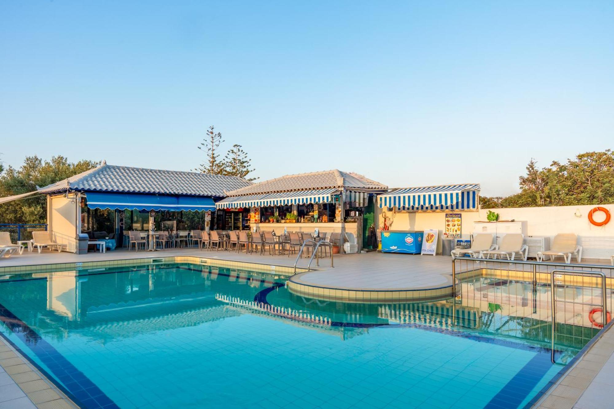 Sergiani Garden Hotel Apartments Stalida エクステリア 写真