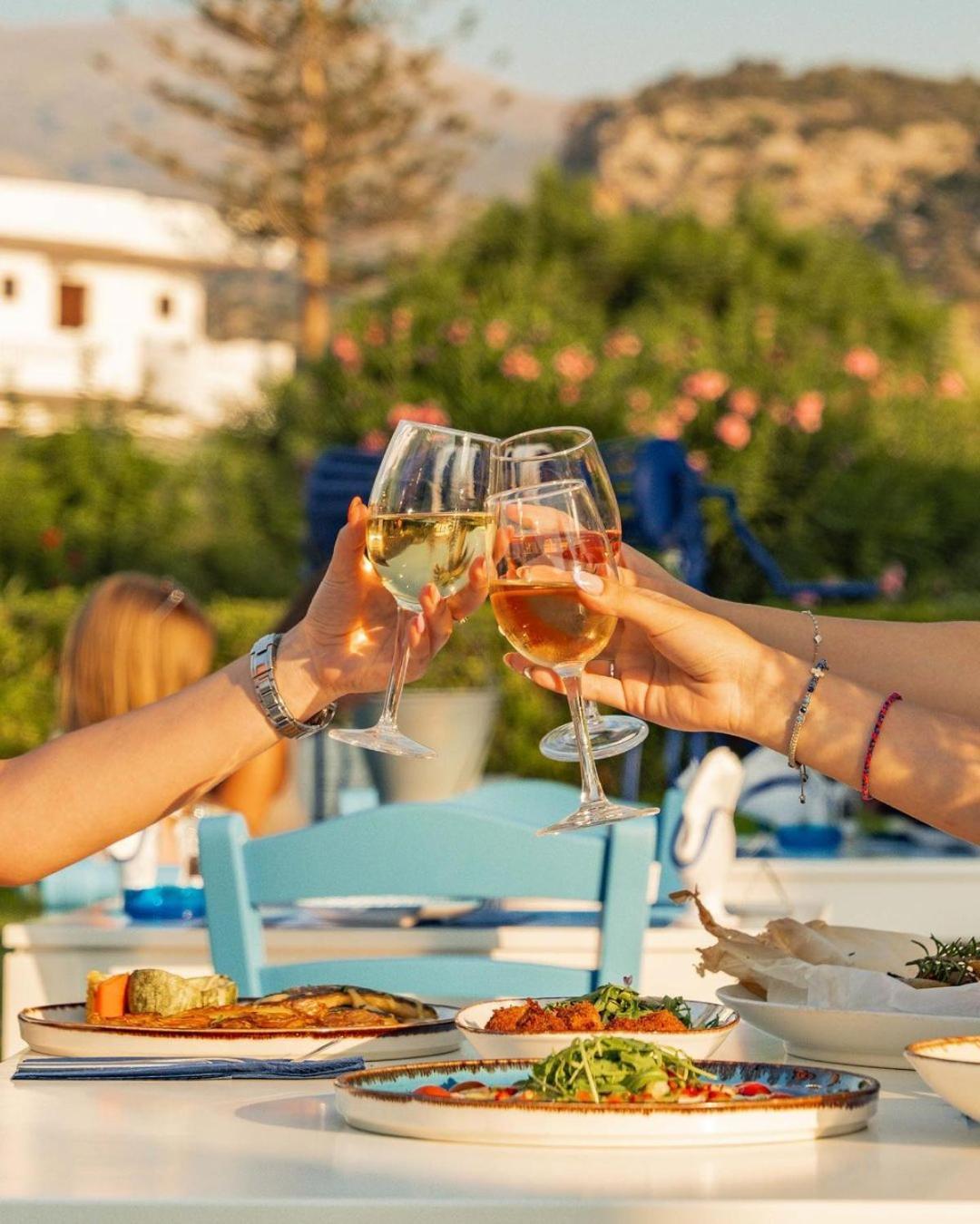 Sergiani Garden Hotel Apartments Stalida エクステリア 写真